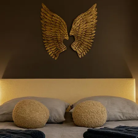 Romantic Hoza Downtown Apartment